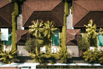 Sahana Villas tropical garden